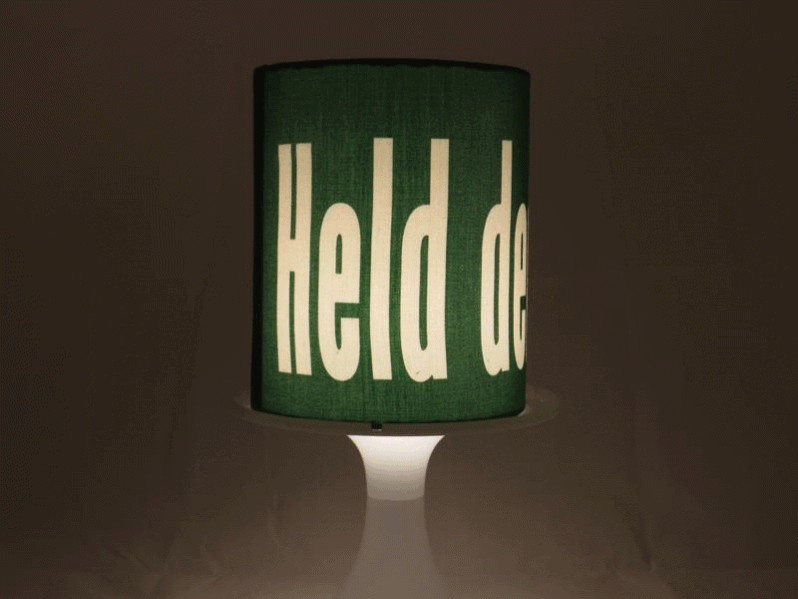 Individueller Lampenschirm "Held der Arbeit" Ø 15 cm (Beispiel für einen individuellen Lampenschirm mit Schriftzug)