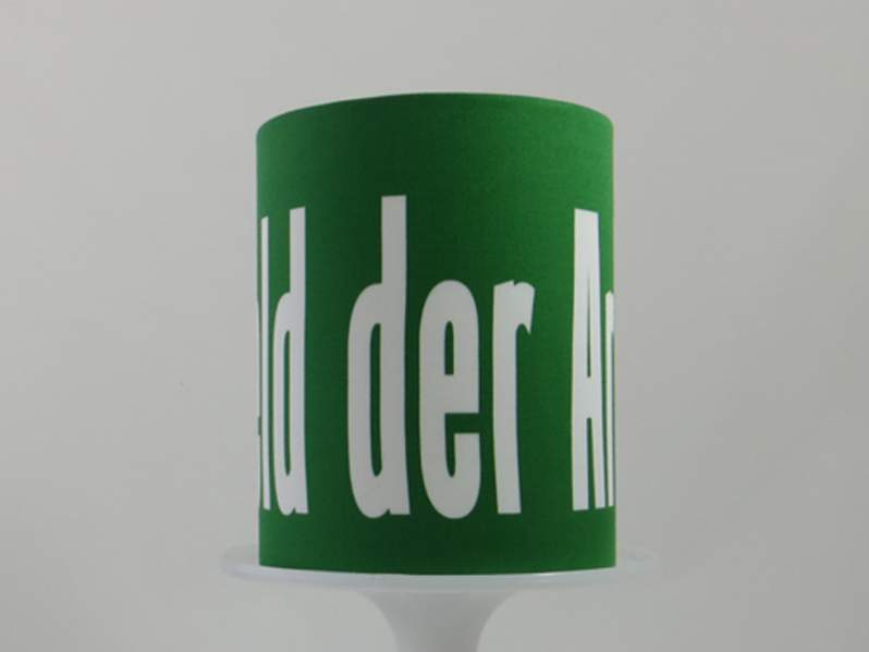 Individueller Lampenschirm "Held der Arbeit" Ø 15 cm (Beispiel für einen individuellen Lampenschirm mit Schriftzug)